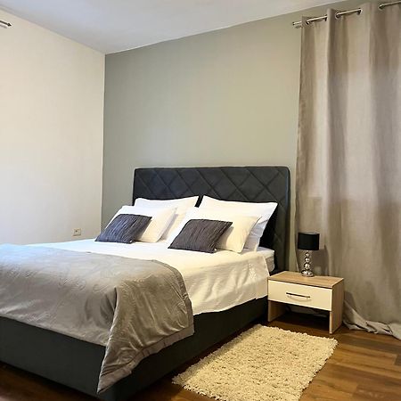 Apartment Domus Lauri Умаг Екстериор снимка